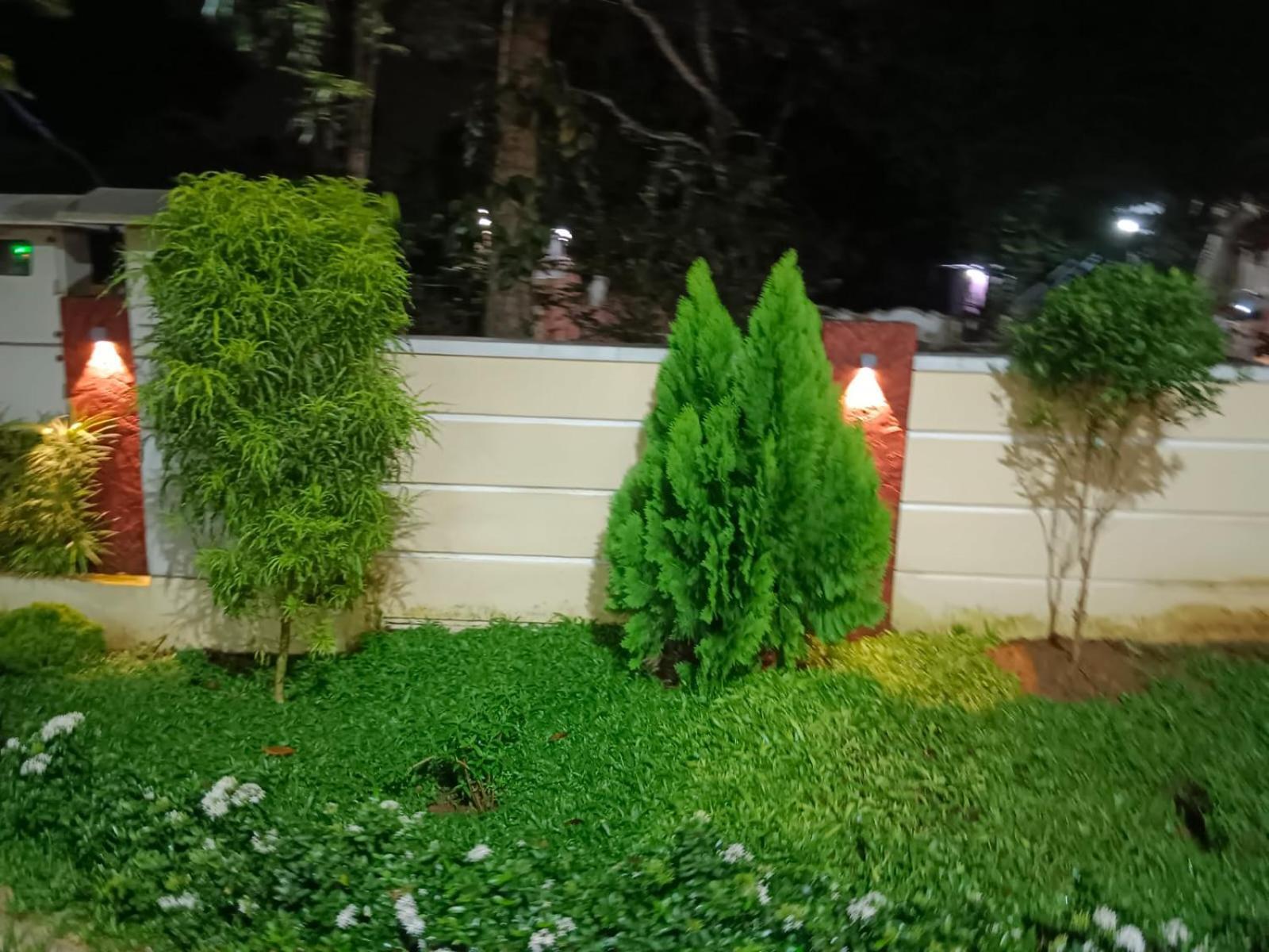 Marina Suites Airport Hotel Kochi Luaran gambar
