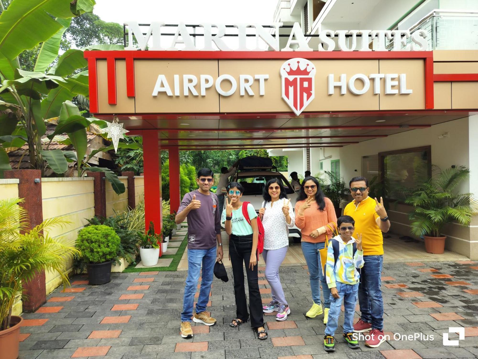 Marina Suites Airport Hotel Kochi Luaran gambar