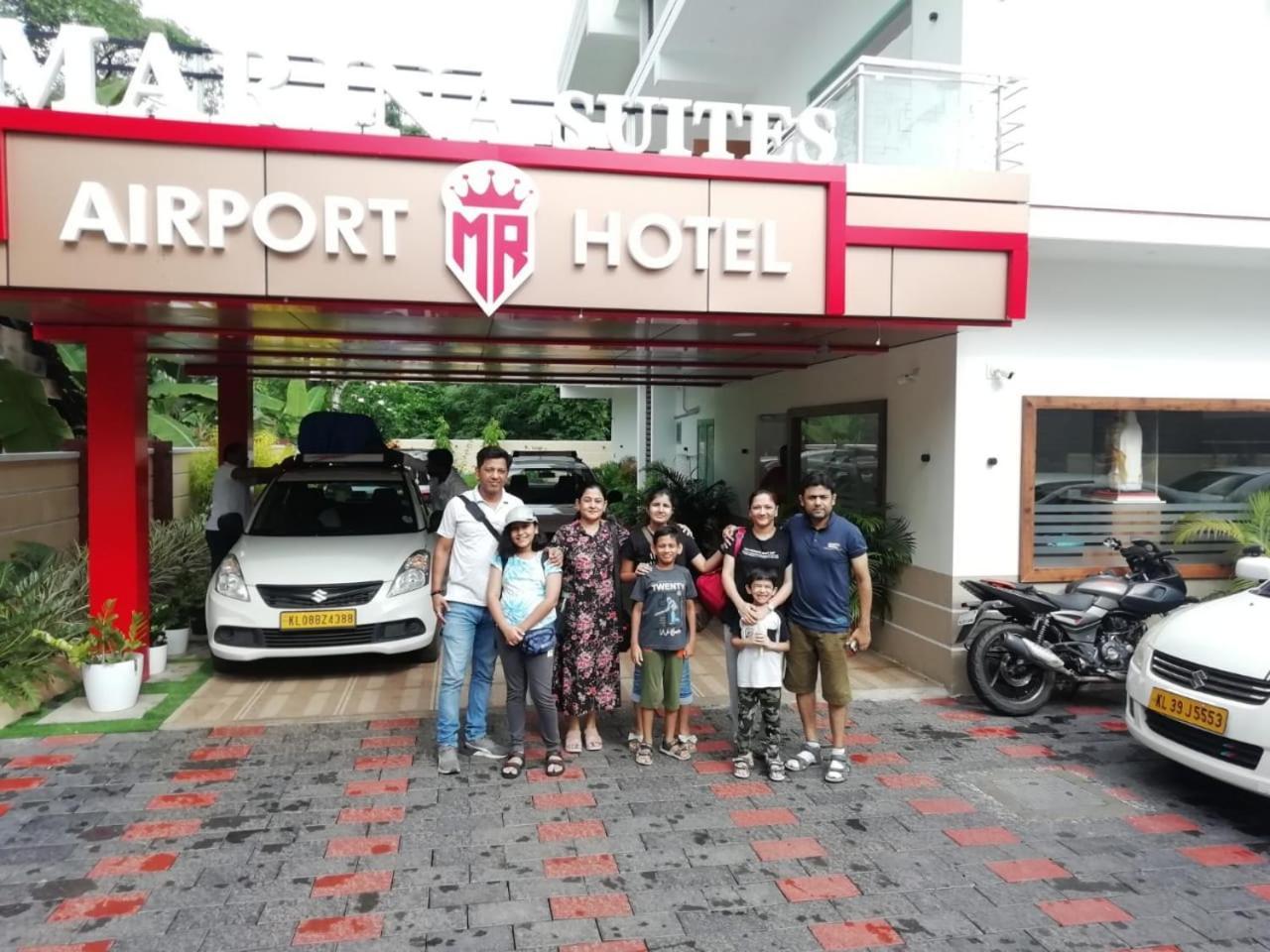 Marina Suites Airport Hotel Kochi Luaran gambar