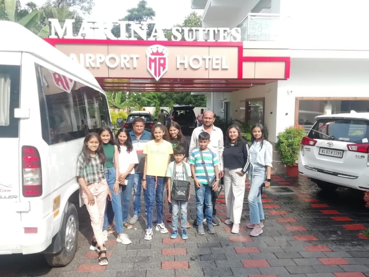 Marina Suites Airport Hotel Kochi Luaran gambar