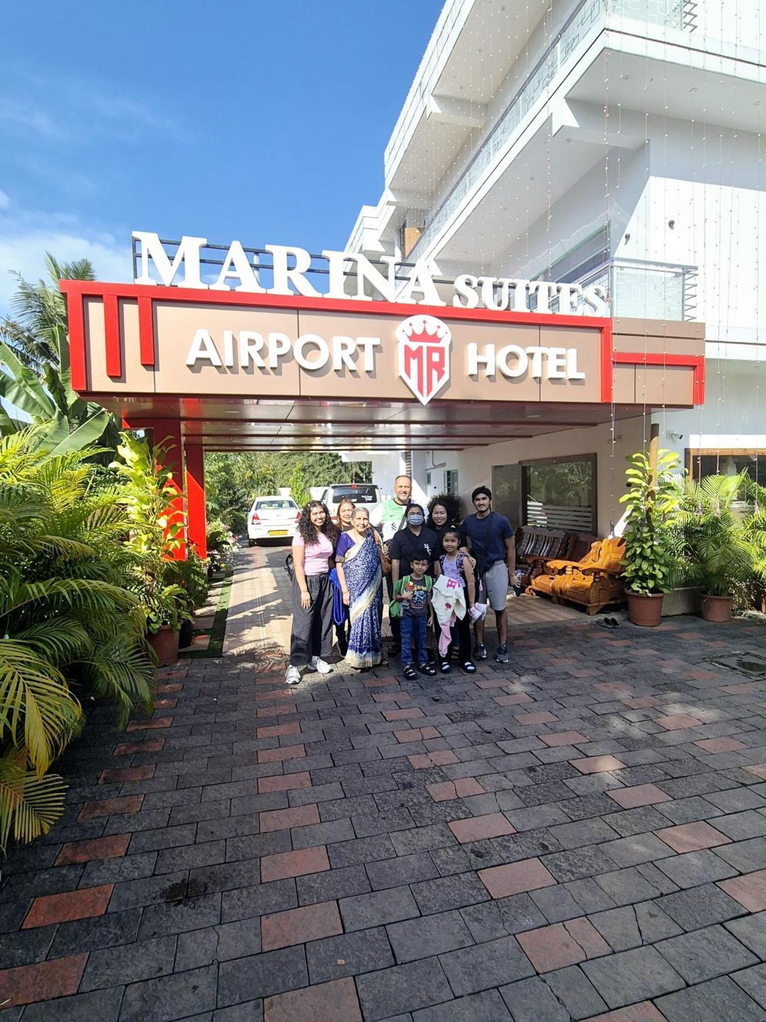 Marina Suites Airport Hotel Kochi Luaran gambar